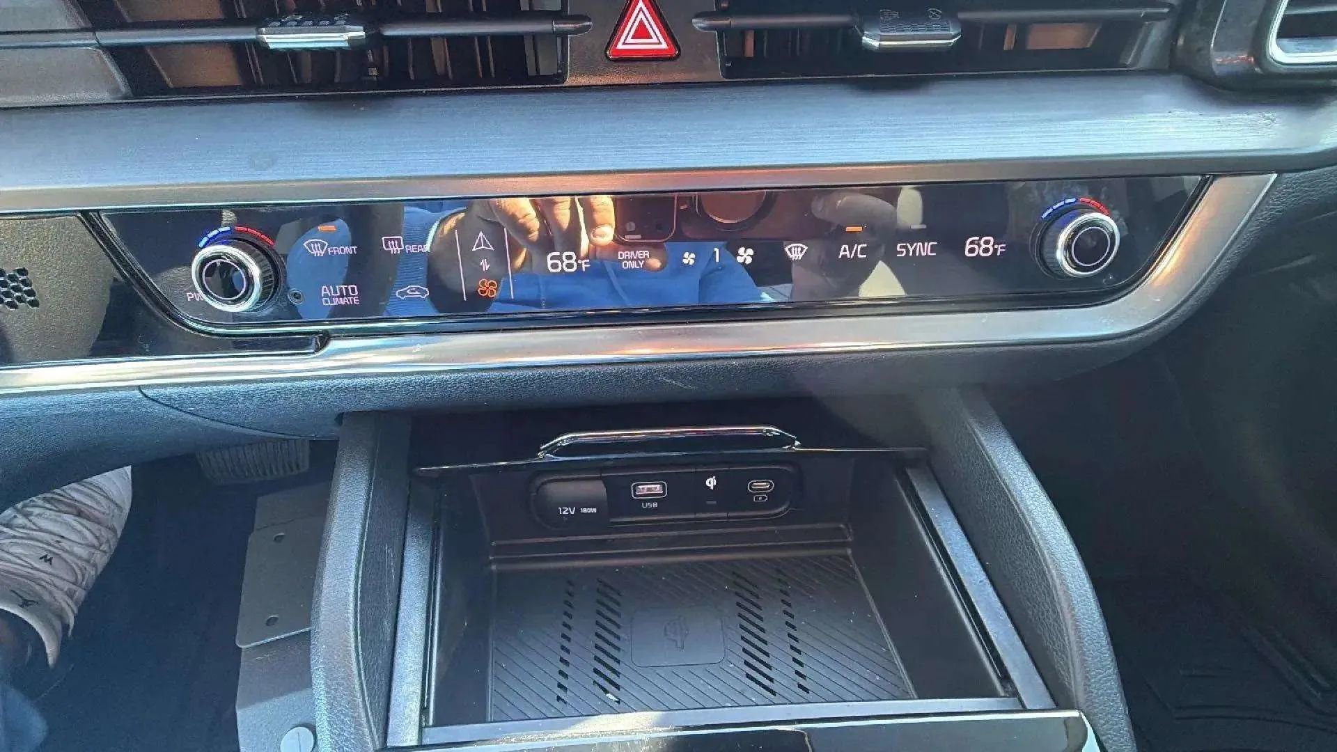 Used 2023 Kia Sportage EX image 33