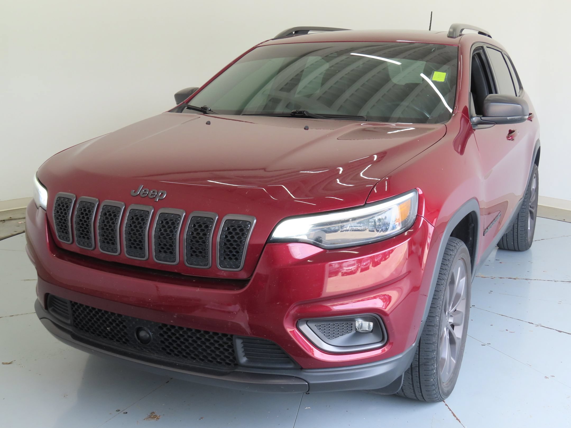 Used 2021 Jeep Cherokee Latitude Lux 80th Anniv w/ Quick Order Package 26U 80TH AWD/4WD image 8