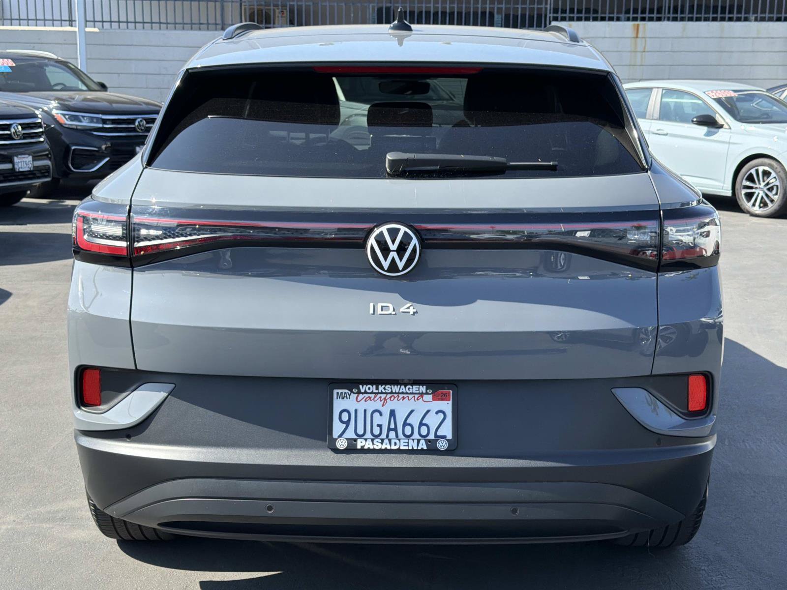 Certified 2025 Volkswagen ID.4 Pro RWD image 4