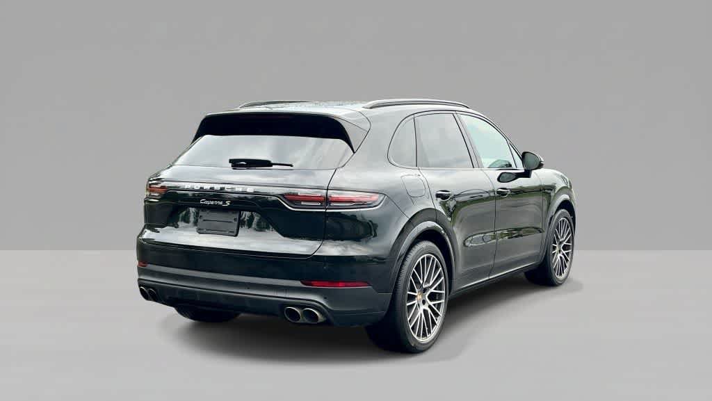Used 2023 Porsche Cayenne S AWD/4WD image 8