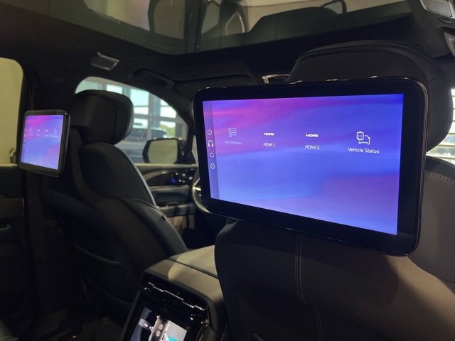 Used 2025 Cadillac Escalade IQ Sport 2 image 40