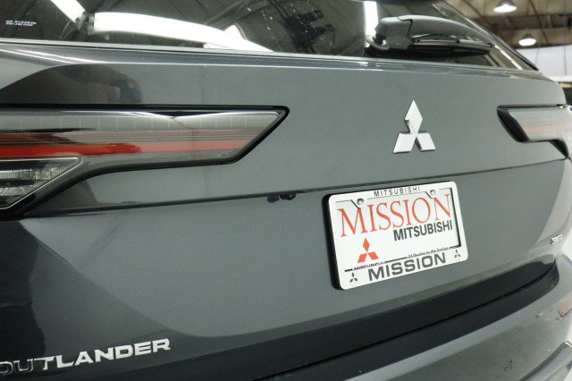 New 2026 Mitsubishi Outlander SEL FWD image 4