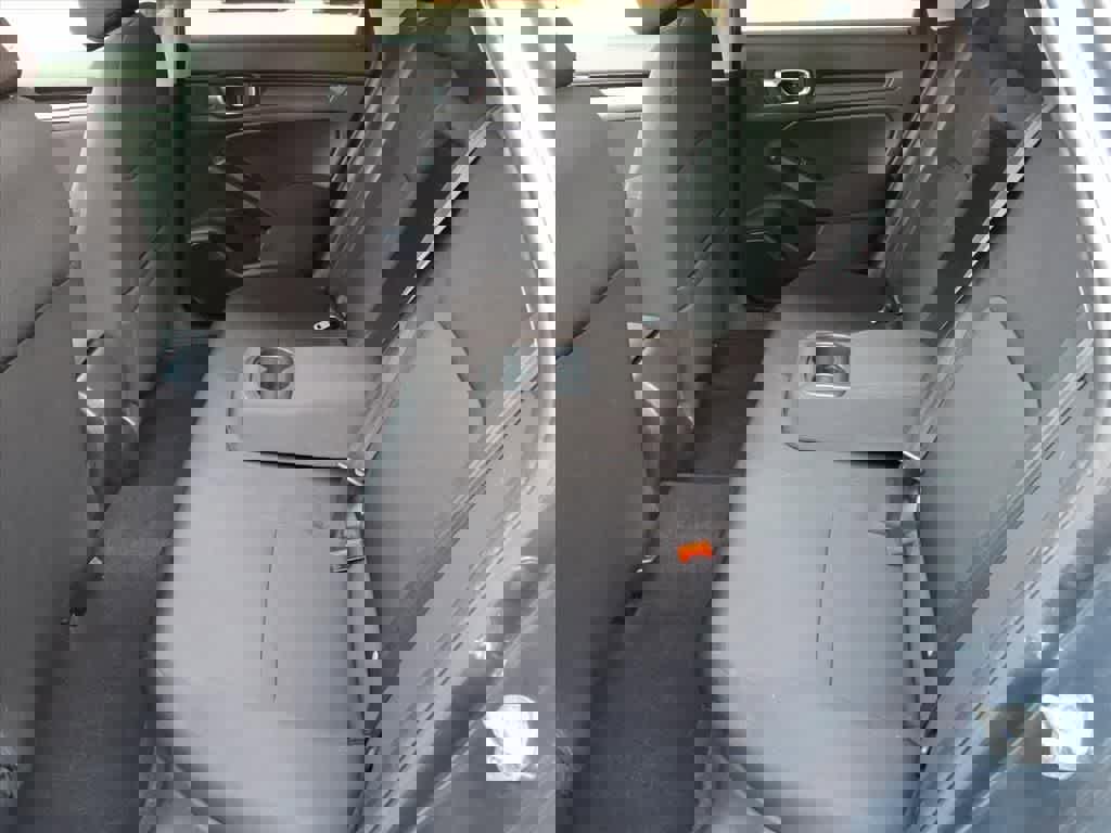 Used 2023 Honda Civic EX image 9