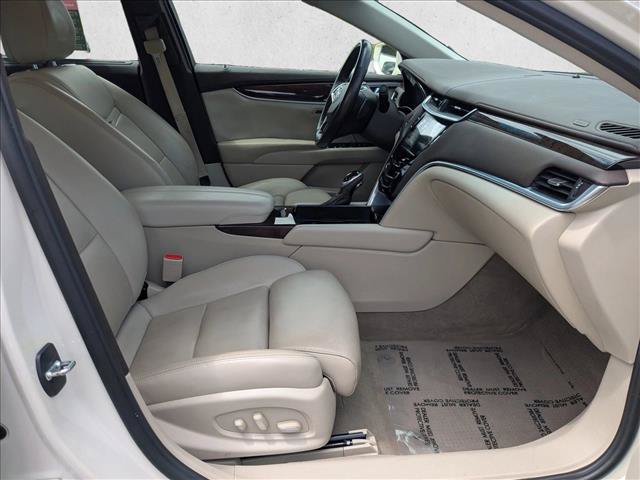 Used 2013 Cadillac XTS Premium FWD image 19