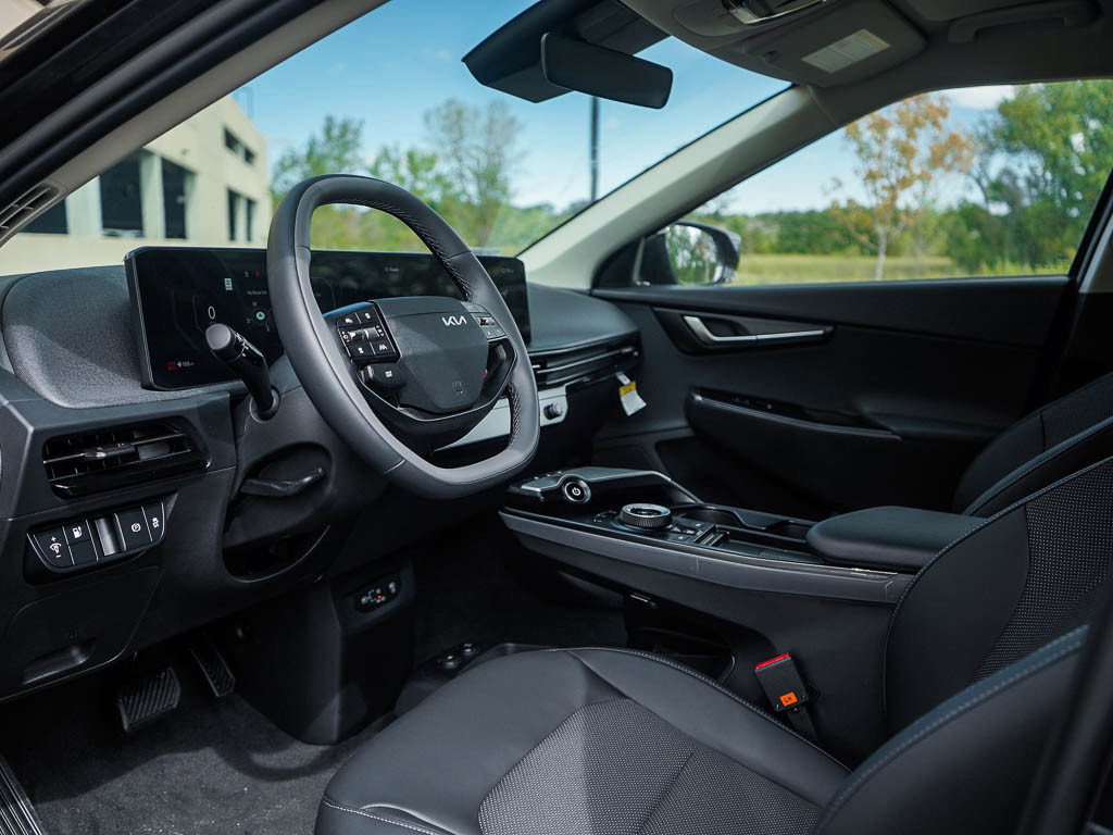 New 2026 Kia EV6 Light AWD/4WD image 17