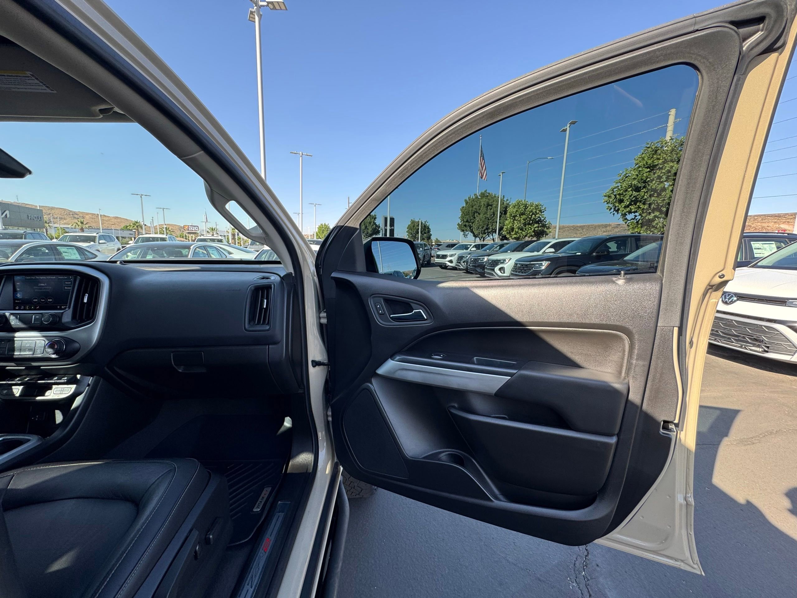 Used 2021 Chevrolet Colorado ZR2 AWD/4WD image 24