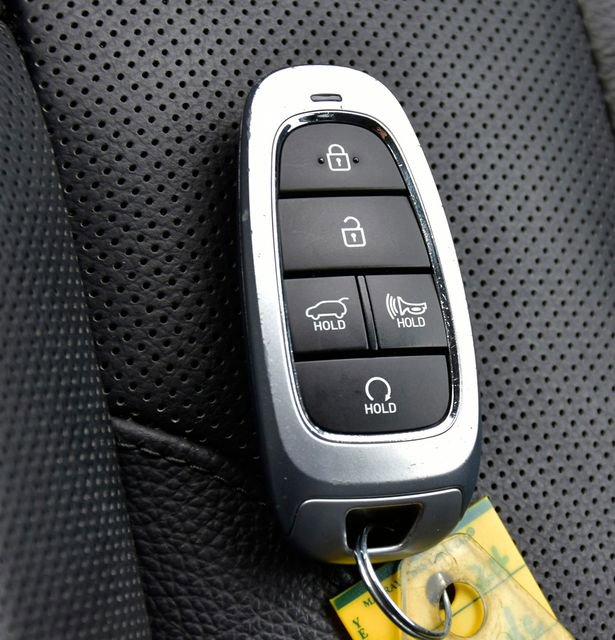 Used 2024 Hyundai Palisade Limited image 33