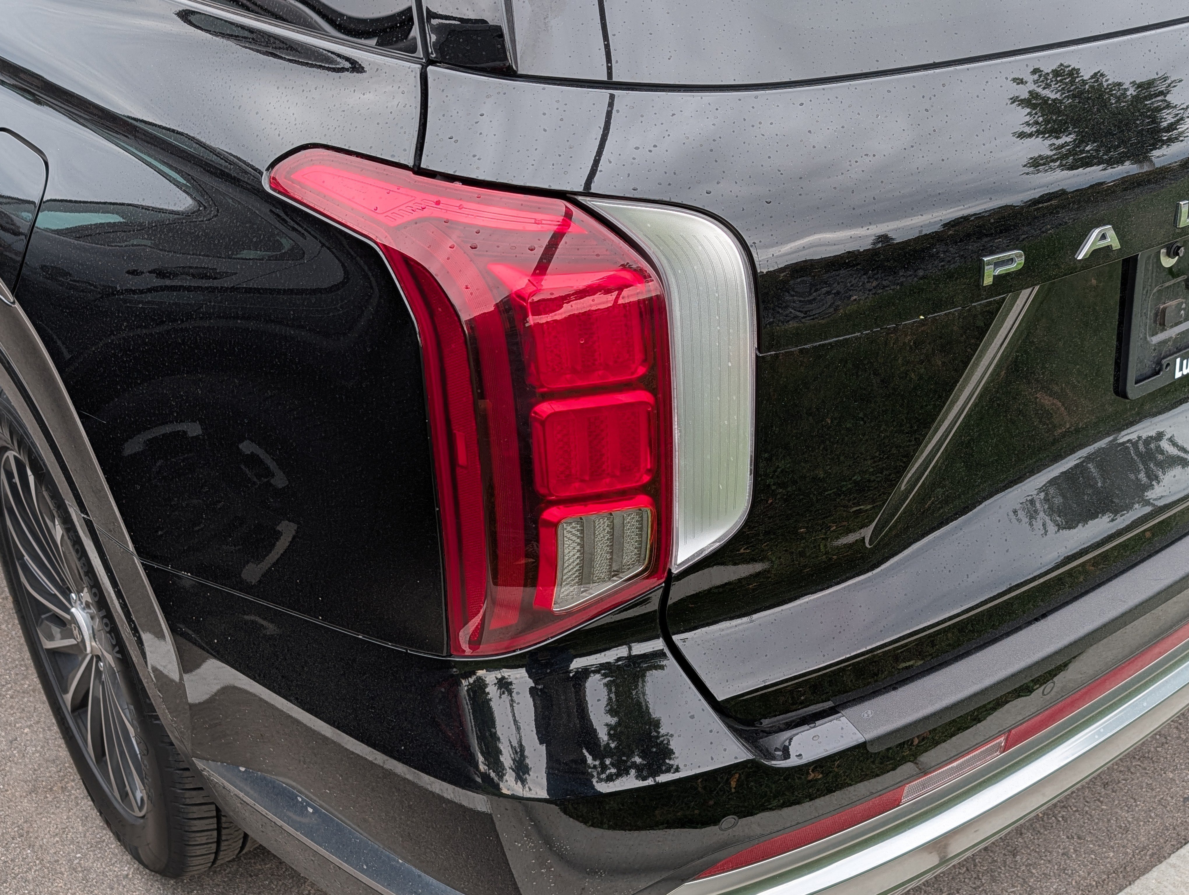 Certified 2024 Hyundai Palisade Calligraphy AWD/4WD image 17
