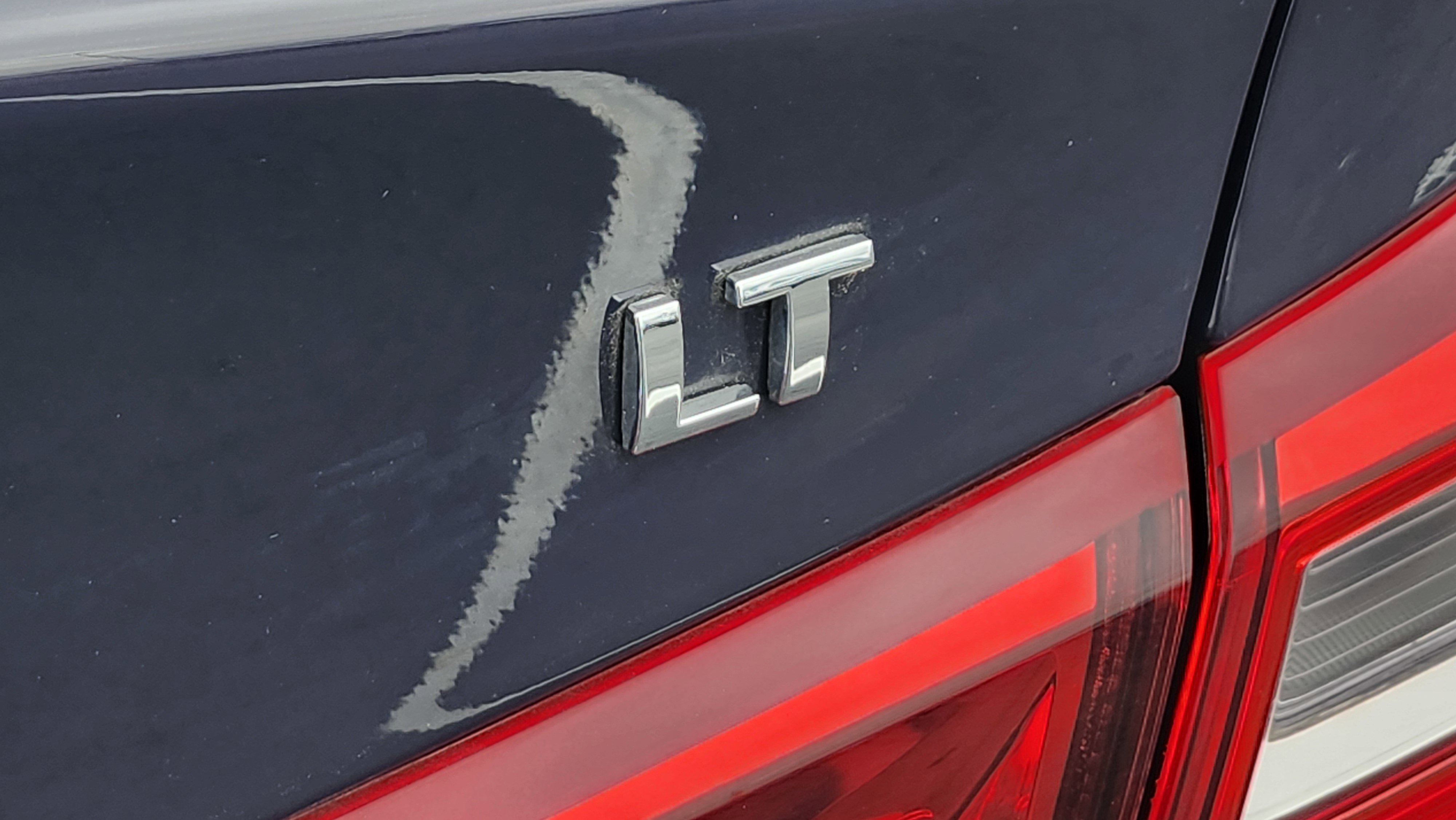 Used 2025 Chevrolet Malibu LT image 16