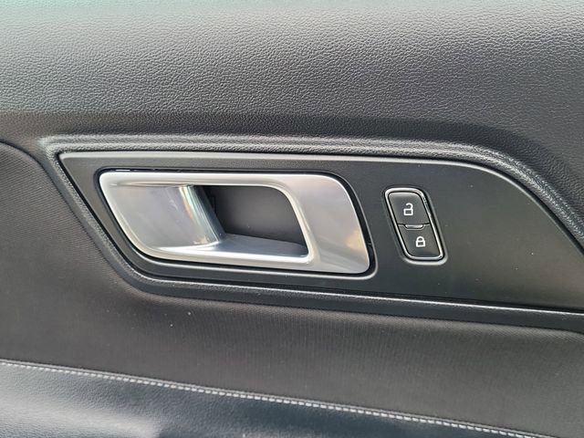 Used 2020 Ford Mustang Coupe RWD image 15