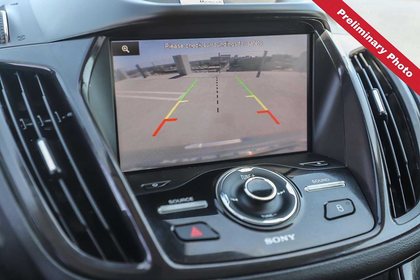 Used 2013 Ford Escape Titanium w/ Parking Technology Pkg AWD/4WD image 20
