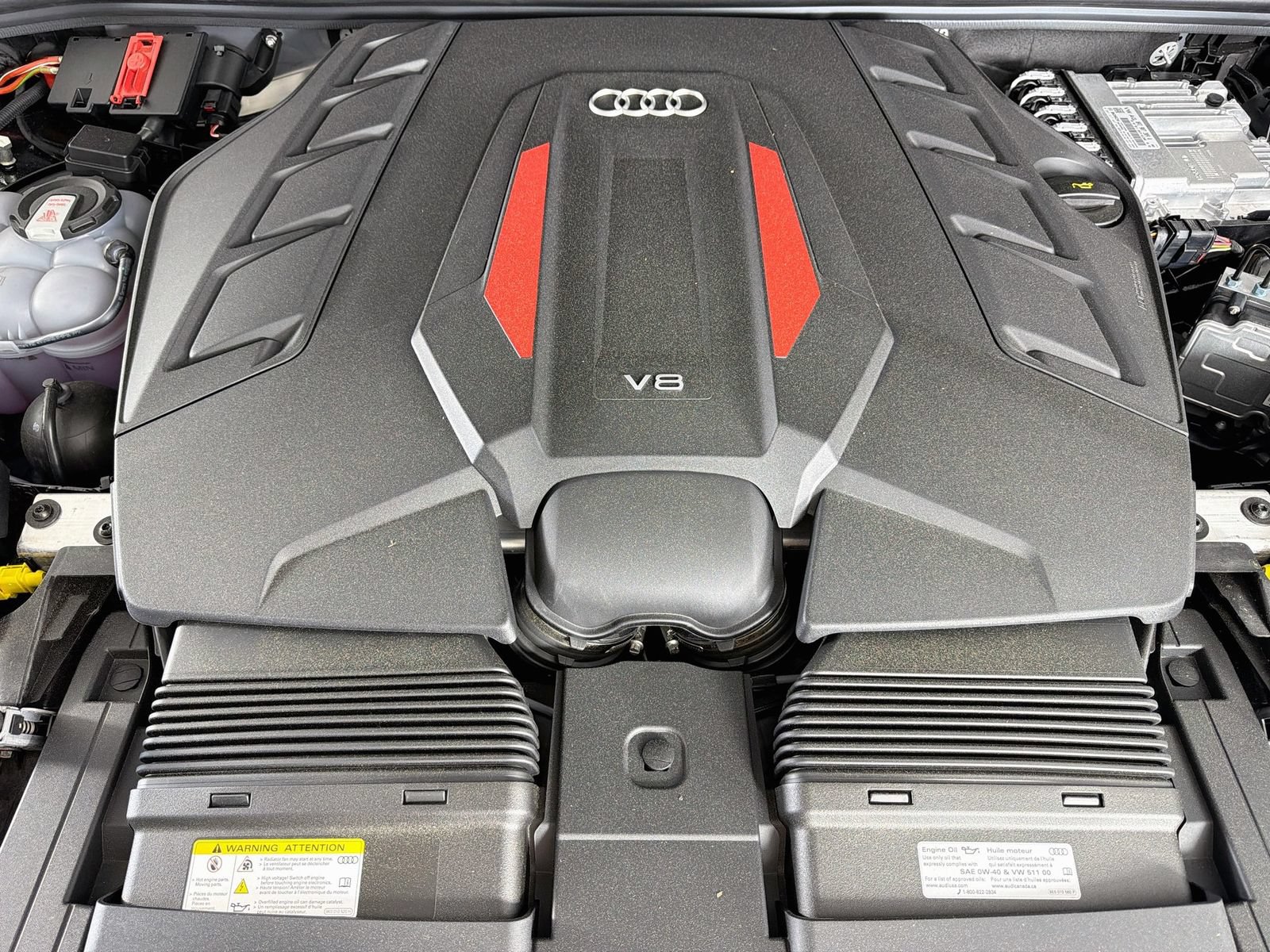 New 2026 Audi SQ8 Prestige AWD/4WD image 32