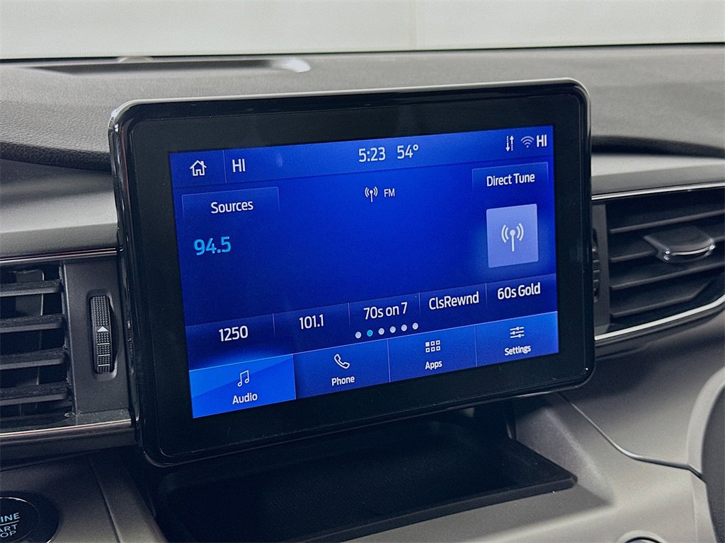 Used 2022 Ford Explorer XLT w/ Equipment Group 202A image 29