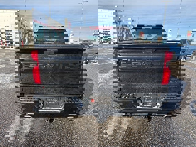 Used 2022 Chevrolet Silverado 1500 RST image 11