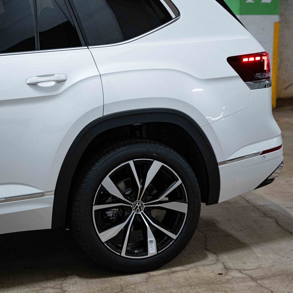 New 2026 Volkswagen Atlas SEL Premium R-Line image 4