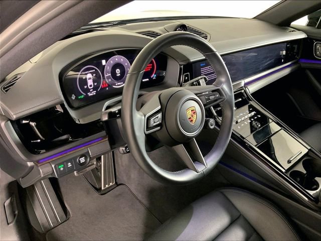 Used 2024 Porsche Panamera 4 image 4