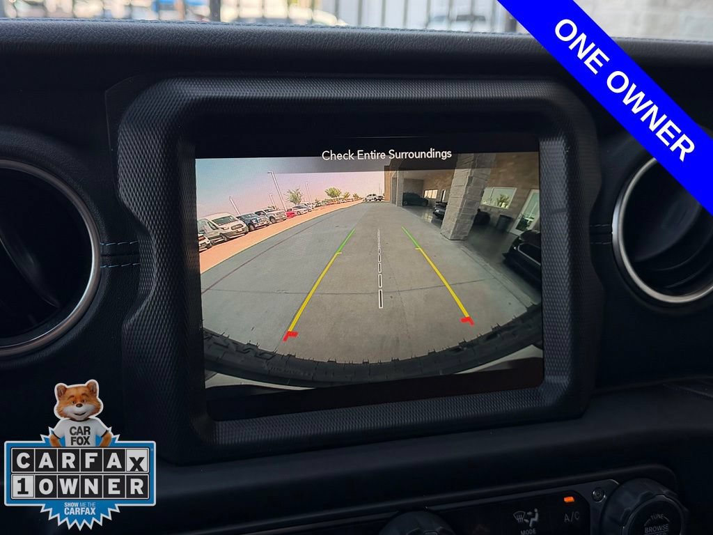 Used 2022 Jeep Wrangler Unlimited Rubicon 4xe w/ Steel Bumper Group AWD/4WD image 7