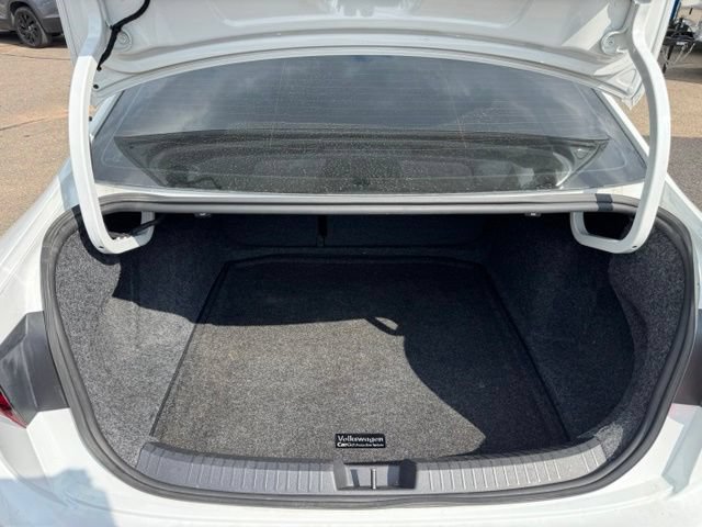 Used 2021 Volkswagen Jetta R-Line FWD image 24
