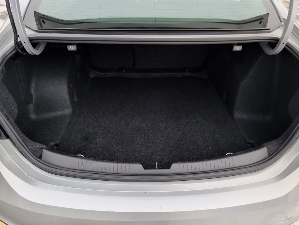 Used 2020 Chevrolet Malibu LT image 20