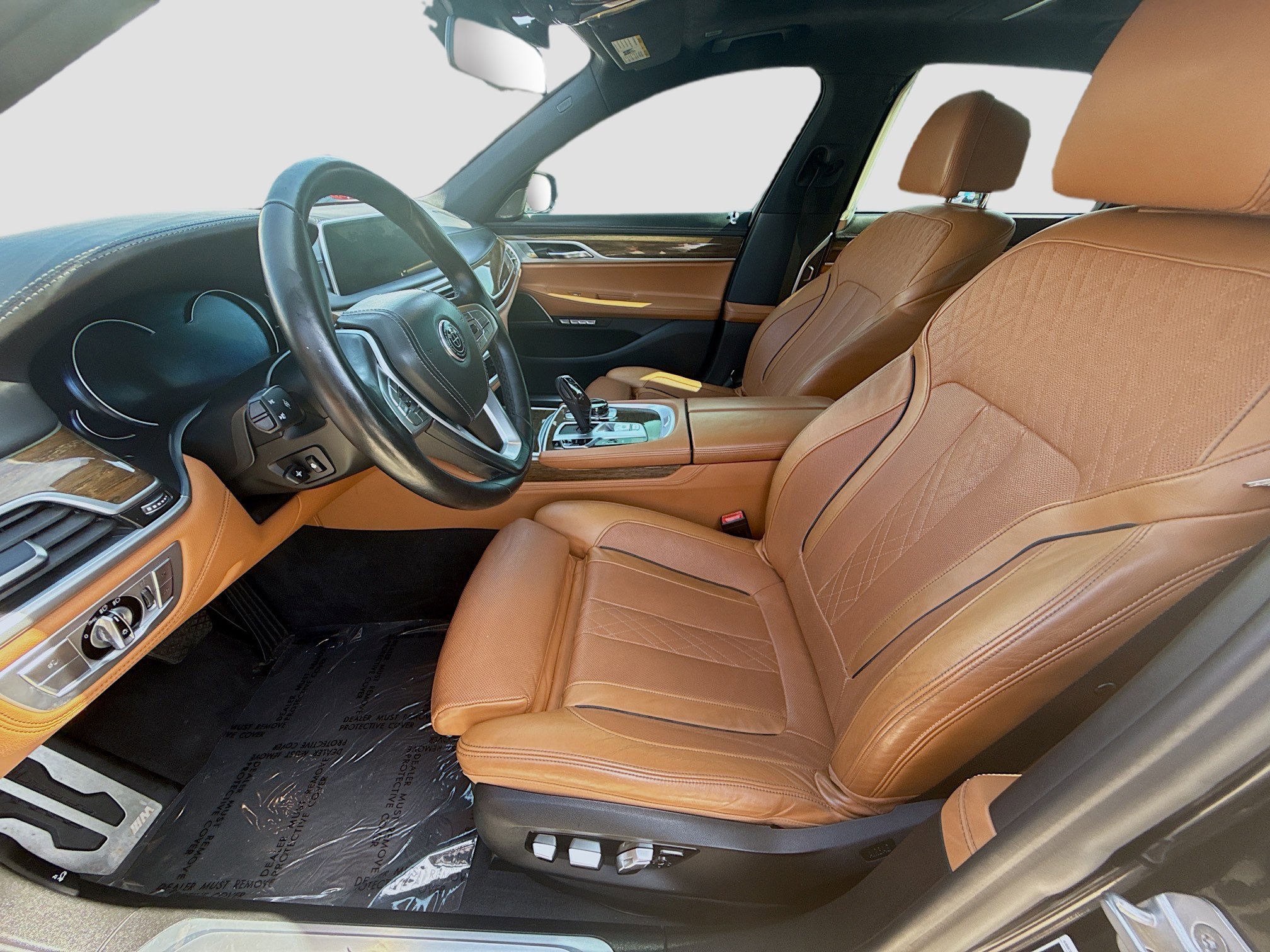 Used 2018 BMW 750i RWD image 19