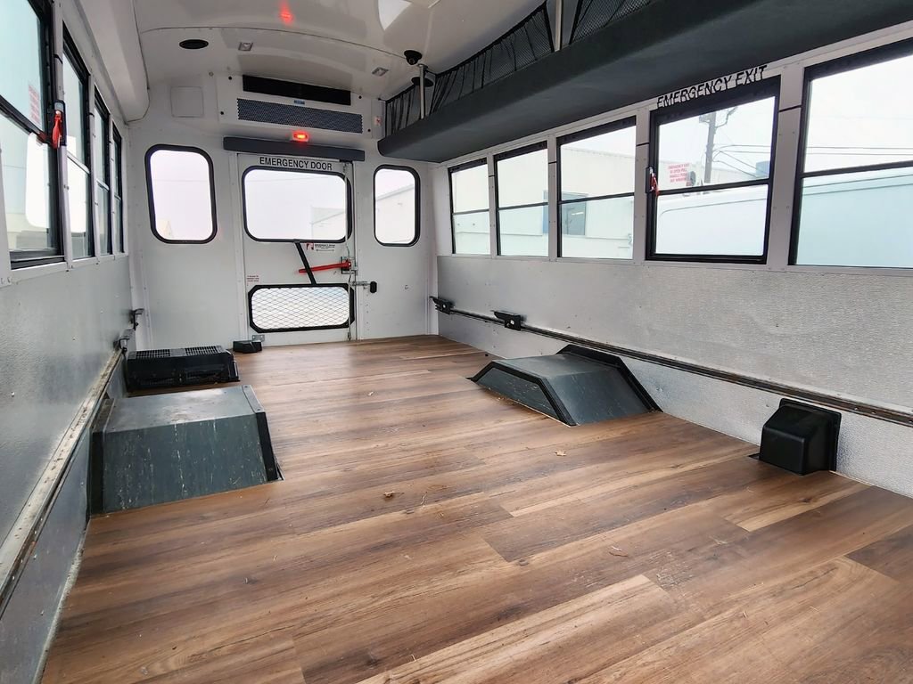 Used 2016 Chevrolet Express 3500 w/ School Bus Package image 16