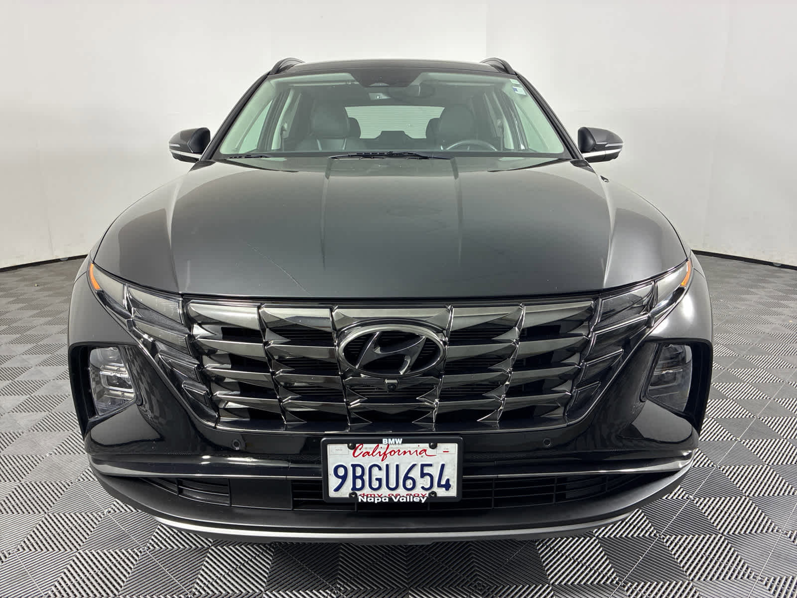 Used 2022 Hyundai Tucson Limited AWD/4WD image 2