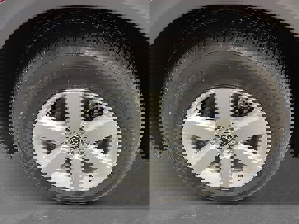 New 2025 Honda Prologue EX image 11