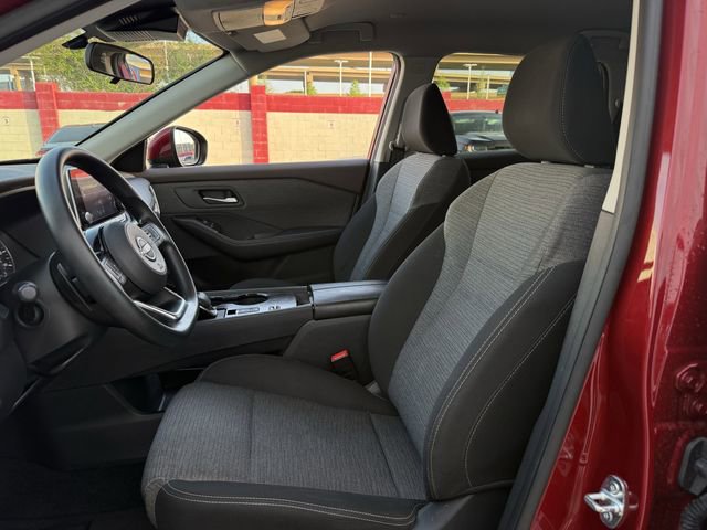 Used 2023 Nissan Rogue SV FWD image 24