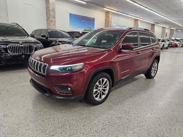 Used 2019 Jeep Cherokee Latitude Plus w/ Comfort/Convenience Group FWD video 1