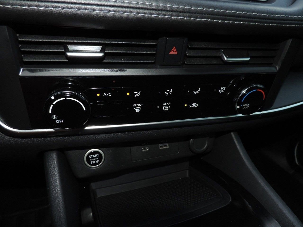 Used 2023 Nissan Rogue S FWD image 22