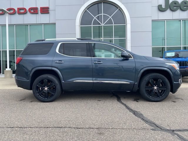 Used 2019 GMC Acadia Denali w/ Technology Package AWD/4WD image 4