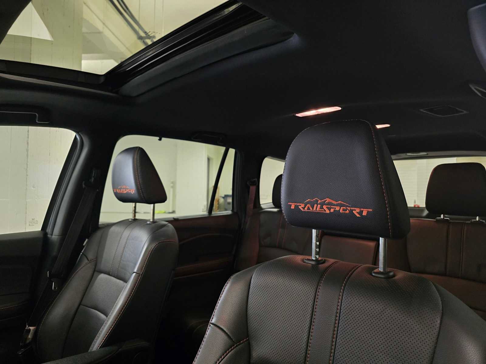 Used 2022 Honda Pilot TrailSport image 23
