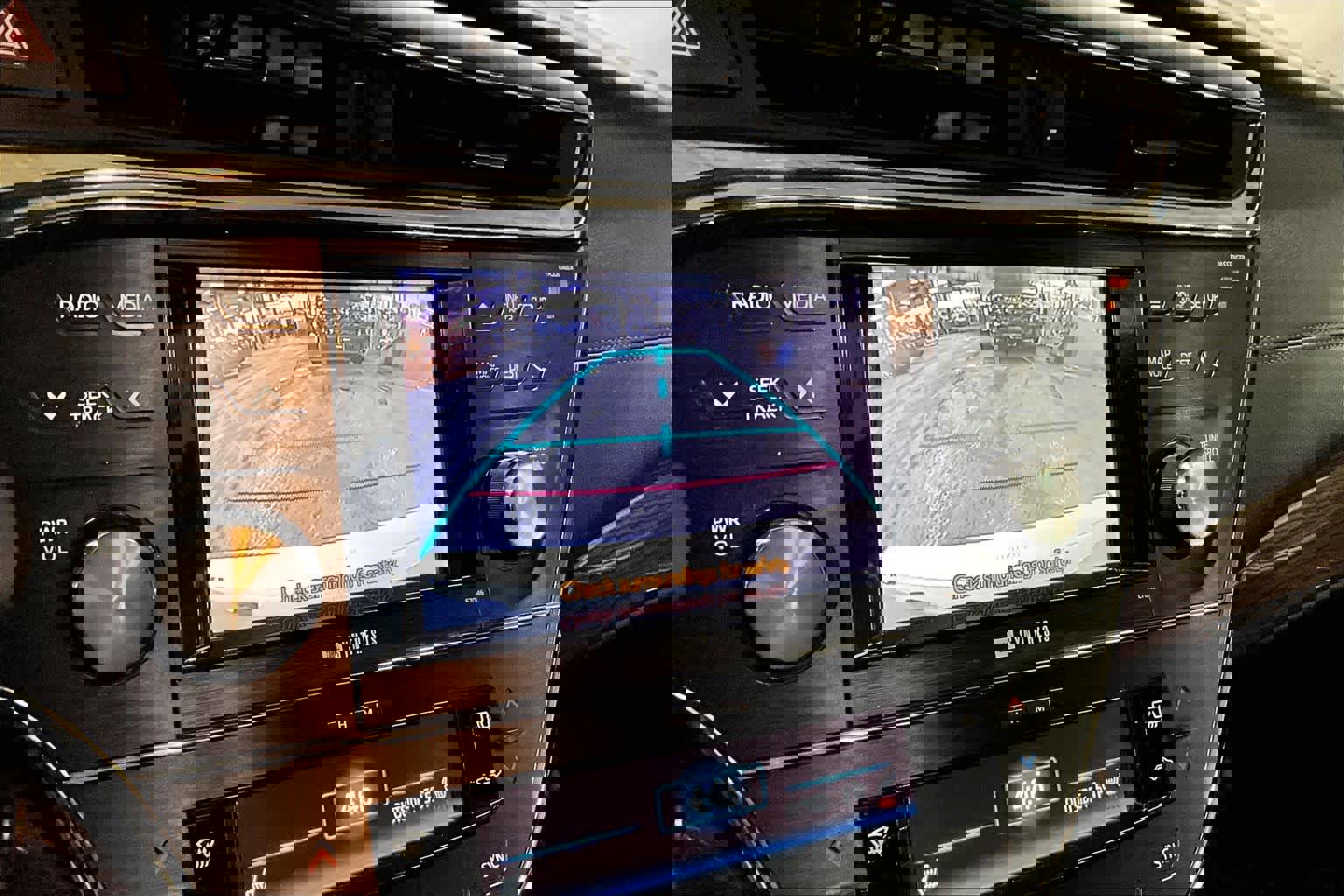 Used 2013 Toyota Avalon Limited image 27