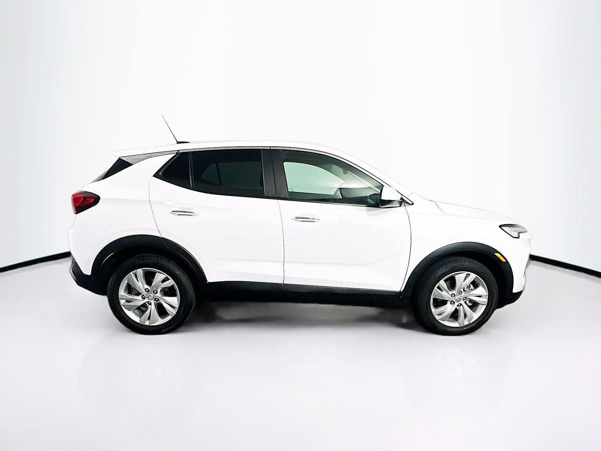 Used 2024 Buick Encore GX Preferred image 10