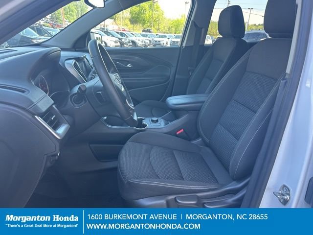 Used 2024 GMC Terrain SLE image 12