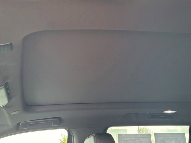 Used 2023 Chevrolet Tahoe RST w/ Luxury Package image 14