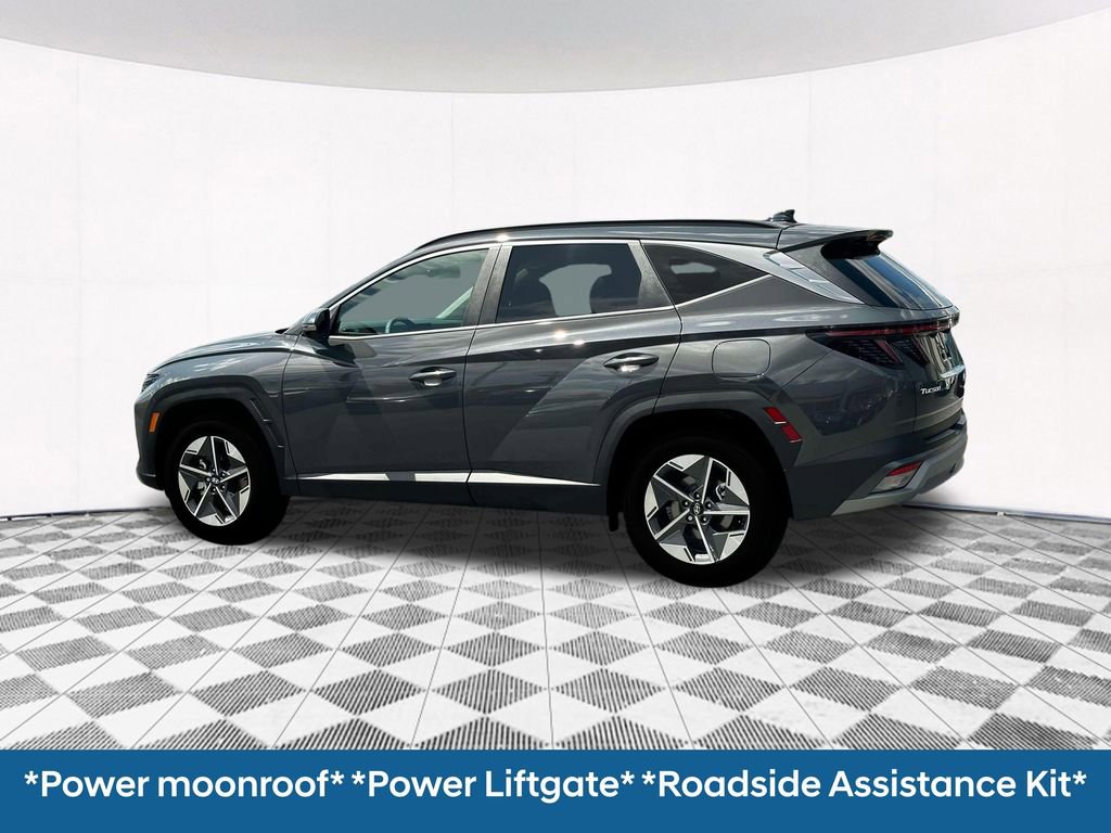 Used 2025 Hyundai Tucson SEL AWD/4WD image 7