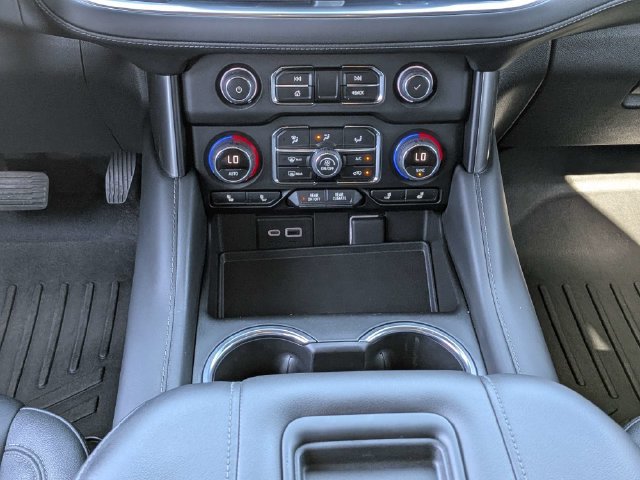 Used 2023 Chevrolet Tahoe LT w/ Luxury Package RWD image 21