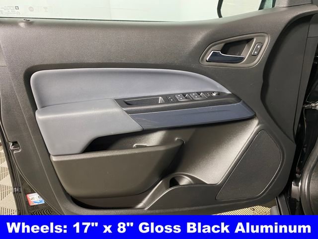 Certified 2022 Chevrolet Colorado Z71 w/ Z71 Midnight Edition image 12