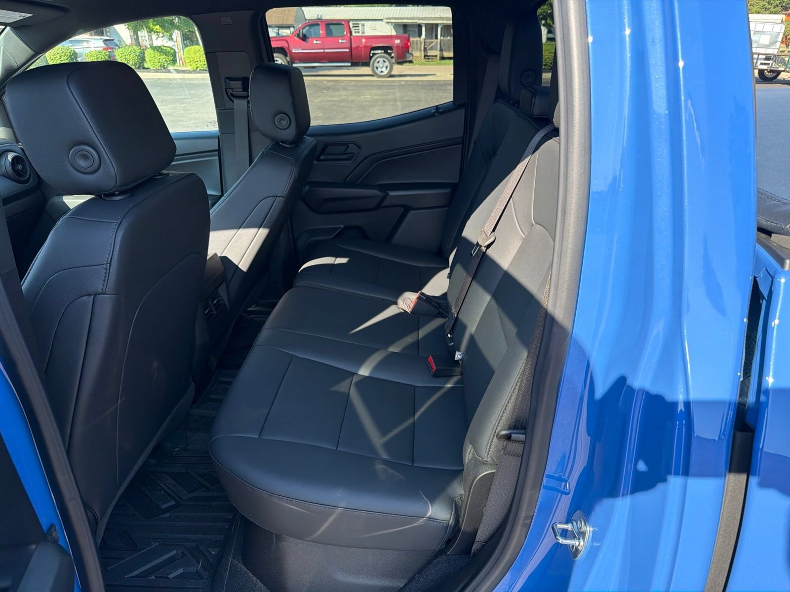 Used 2026 Chevrolet Colorado Trail Boss AWD/4WD image 30