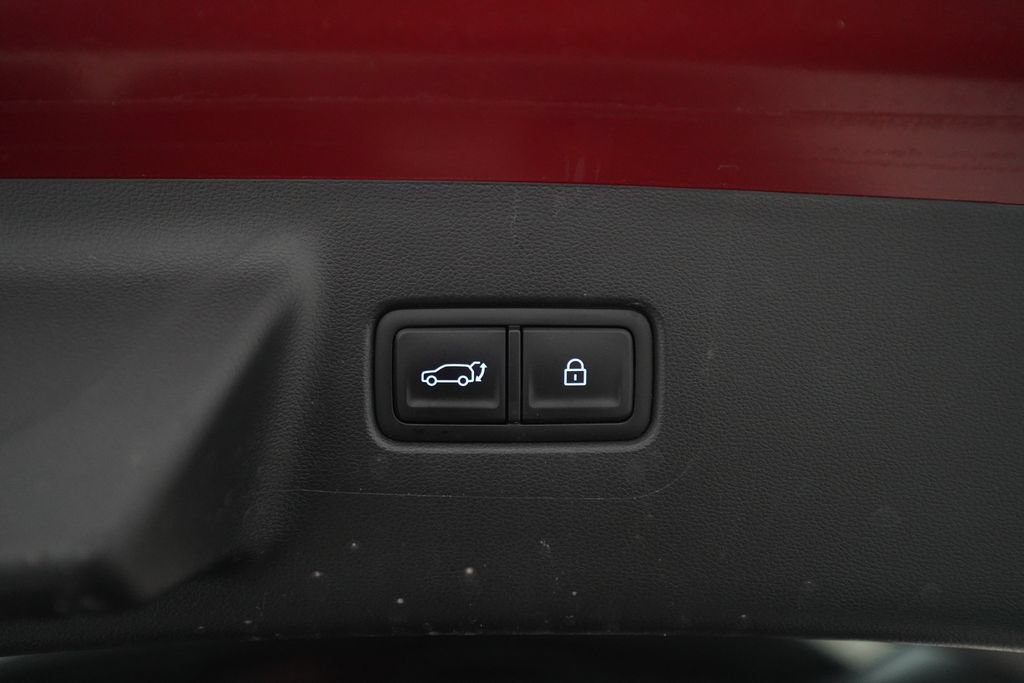 Used 2025 Hyundai Santa Fe XRT AWD/4WD image 15