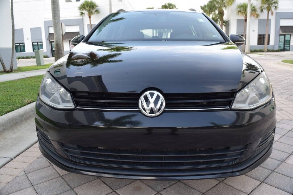 Used 2015 Volkswagen Golf TDI S FWD image 34