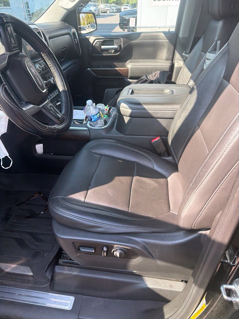 Used 2020 GMC Sierra 1500 SLT w/ SLT Premium Plus Package AWD/4WD image 8