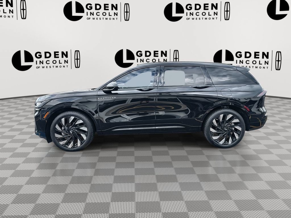 Used 2024 Lincoln Nautilus Reserve w/ Equipment Group 202A AWD/4WD image 5
