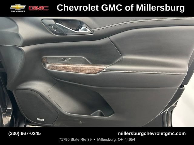 Used 2021 GMC Acadia Denali w/ Denali Technology Package AWD/4WD image 32