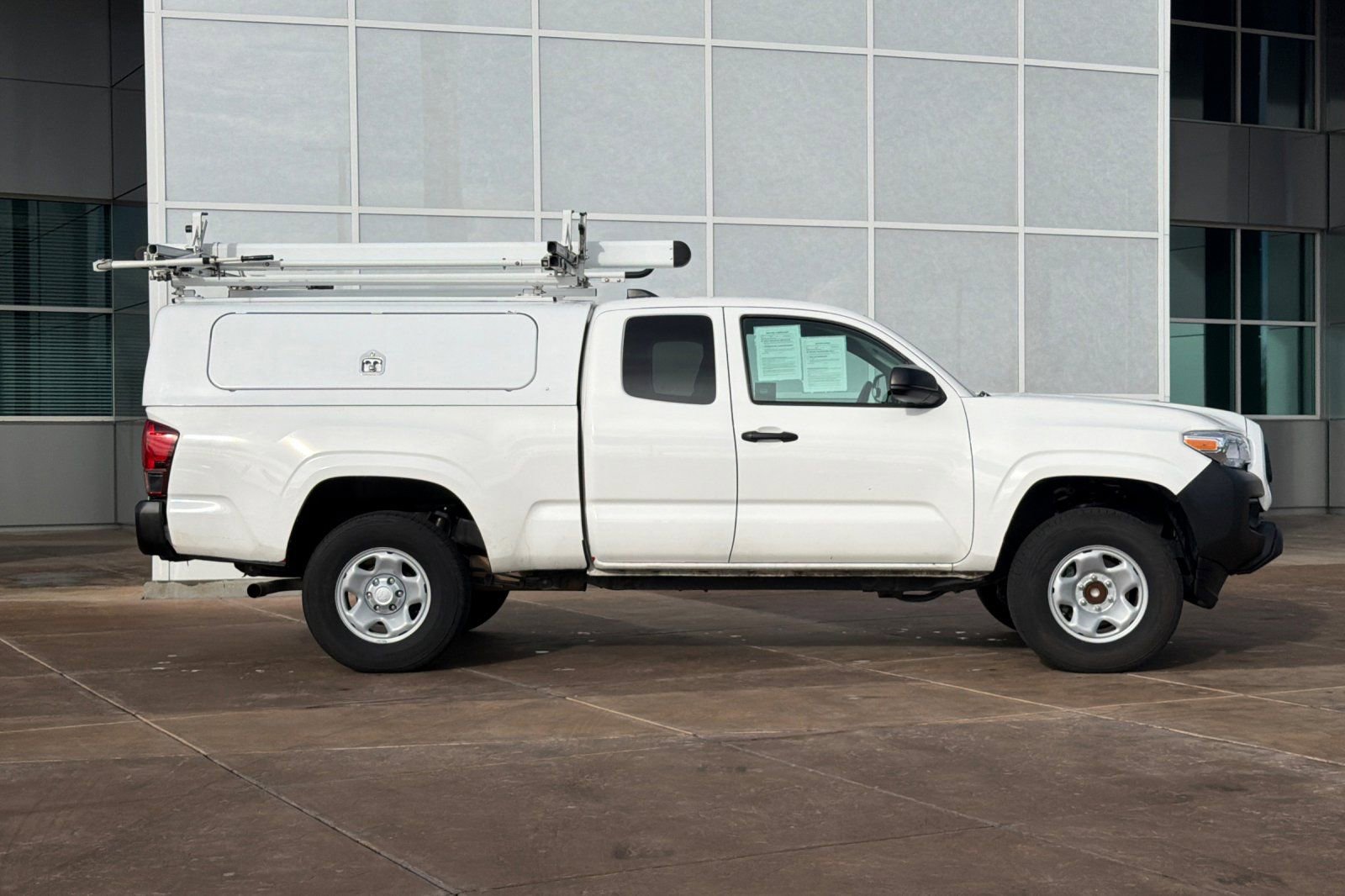 Certified 2022 Toyota Tacoma SR video 3