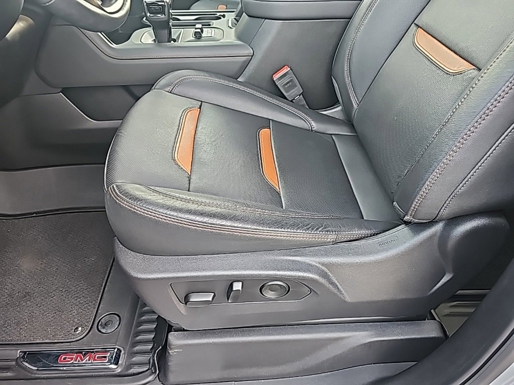 Certified 2025 GMC Sierra 1500 AT4 w/ AT4 Premium Package image 11