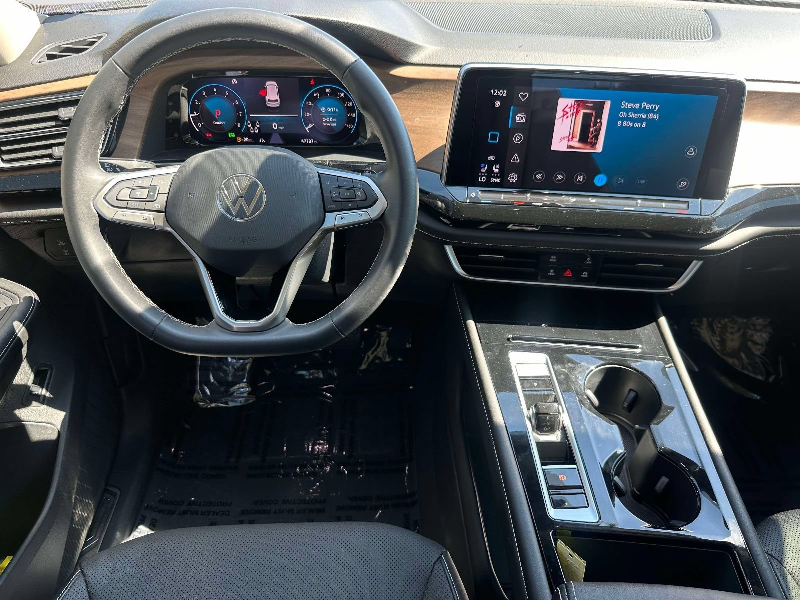 Certified 2024 Volkswagen Atlas SE AWD/4WD image 7