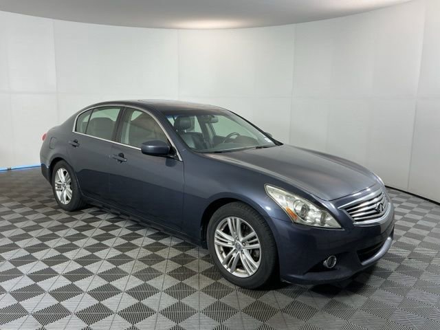 Used 2010 INFINITI G37 Journey w/ Premium Pkg image 3