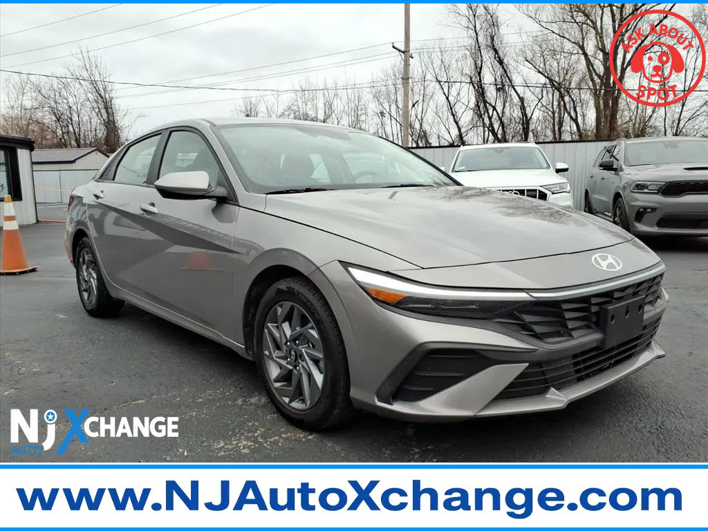 Used 2024 Hyundai Elantra SEL